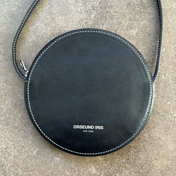 Orseund Iris Black Leather Round Crossbody Purse 48/60 - Picture 3 of 7